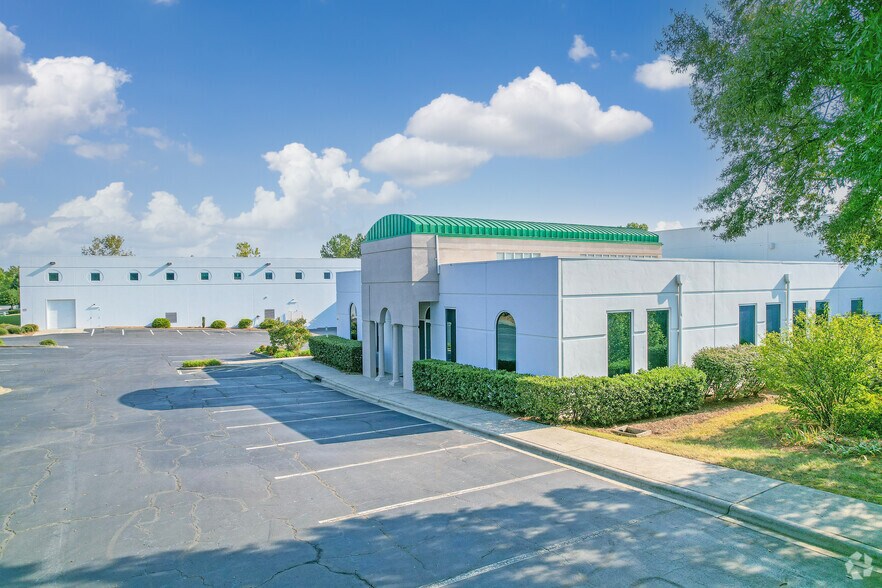 More Photos Of 3705 Centre Cir, Fort Mill Warehouse For Sale