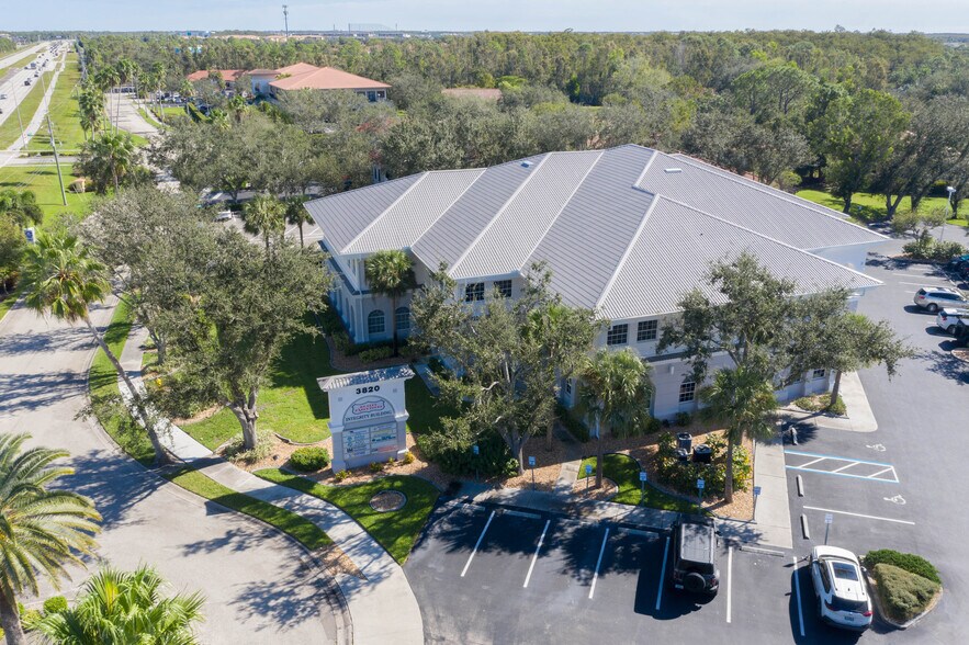 More Photos Of 3820 Colonial Blvd, Fort Myers Medical For Lease