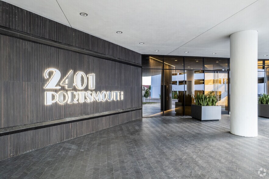 More Photos Of 3701-3801 Kirby & 2401 Portsmouth, Houston Unknown For Lease