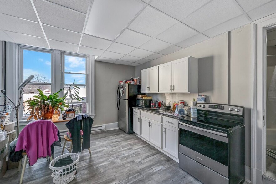 More Photos Of 310-312E Lackawanna Ave, Olyphant Apartments For Sale