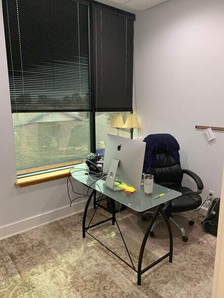 More Photos Of 750 3rd St, Neptune Beach Office For Lease