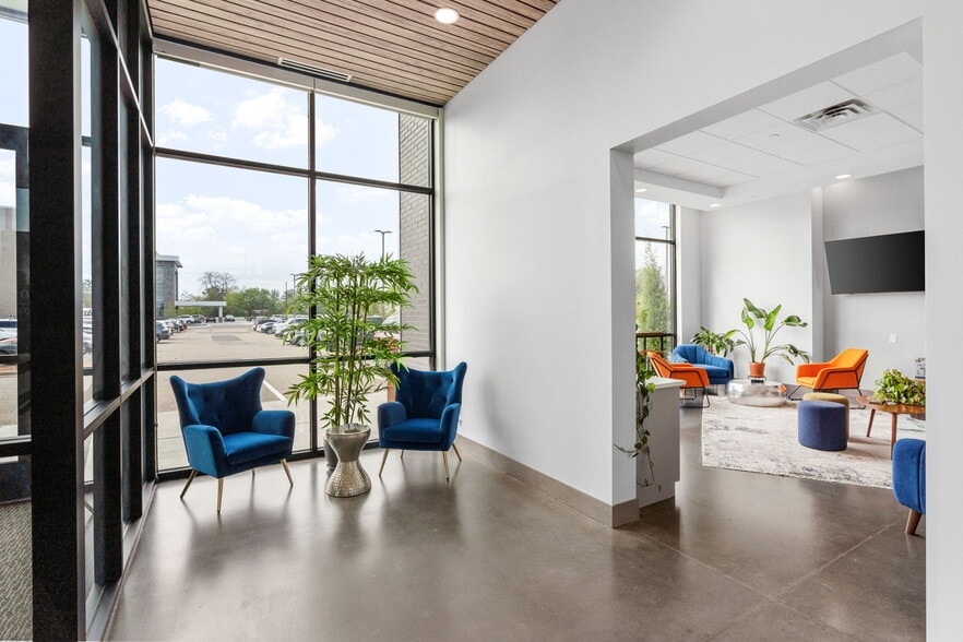 More Photos Of 18389 Orchard Trl, Lakeville Healthcare For Sale