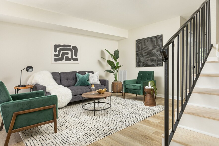 More Photos Of 1400 N Chamberlain Ave, Chattanooga Apartments For Sale