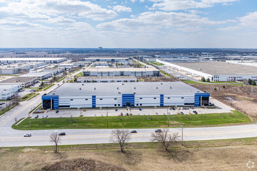 More Photos Of 1810 E Fabyan Pky, Batavia Warehouse For Lease