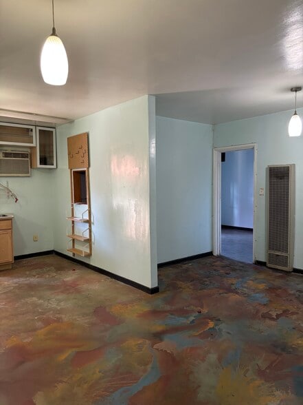 More Photos Of 945 N Azusa Ave, Azusa Office Residential For Sale