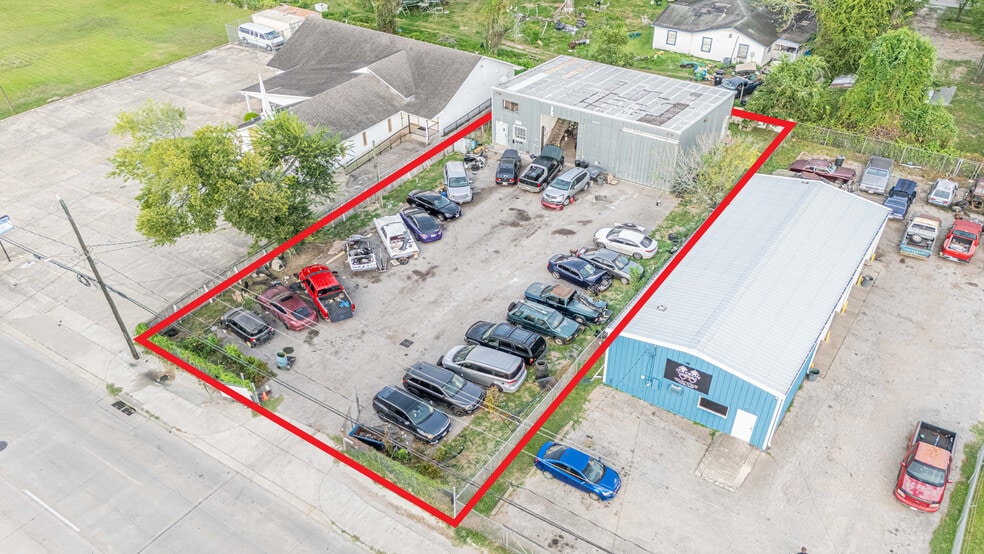 More Photos Of 8928 Homestead Rd, Houston Warehouse For Sale