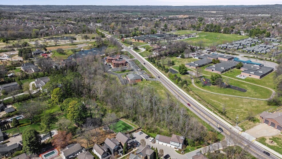 More Photos Of 507 New Highway 96 W, Franklin Medical For Sale
