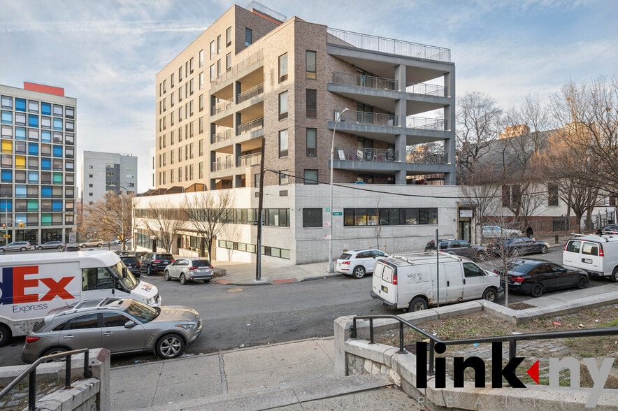 More Photos Of 545 E 166th St, Bronx Apartments For Lease