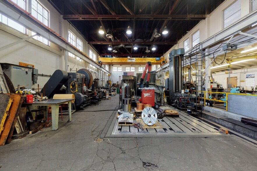 More Photos Of 3400-3470 Randolph St, Huntington Park Warehouse For Lease