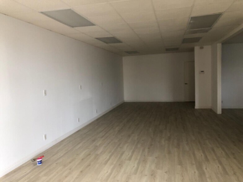 More Photos Of 10990 Lower Azusa Rd, El Monte Storefront Retail Office For Sale