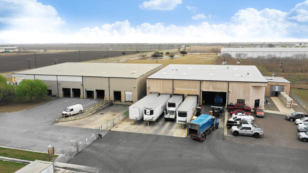 More Photos Of 5706 E Grimes St, Harlingen Distribution For Lease