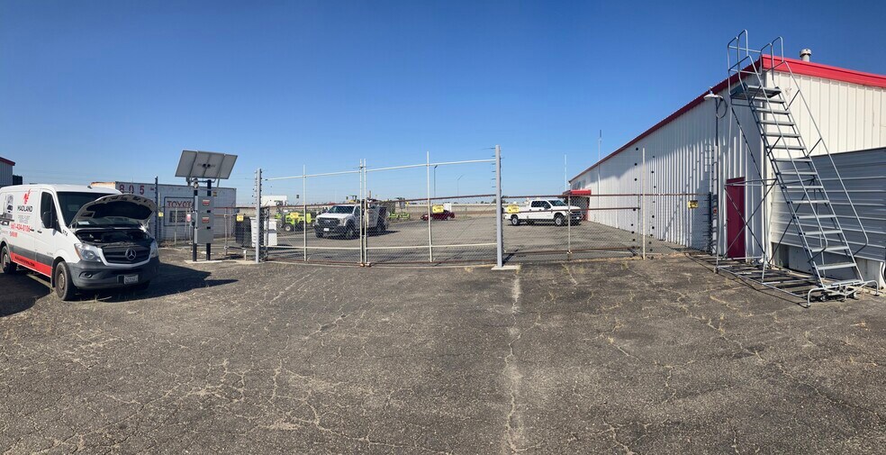 More Photos Of 4420 State Rd, Bakersfield Warehouse For Lease