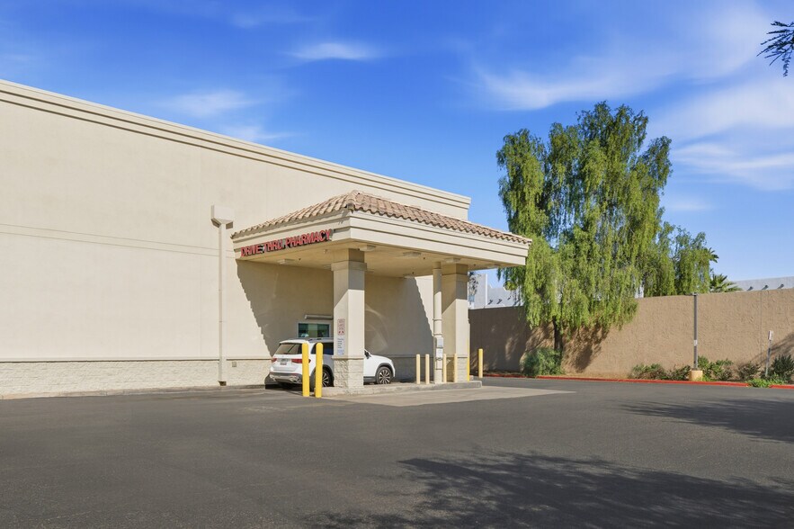 More Photos Of 4249 W Glendale Ave, Phoenix Drugstore For Sale