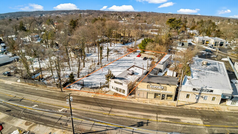 Primary Photo Of 1849 New York Ave, Huntington Station Land For Sale