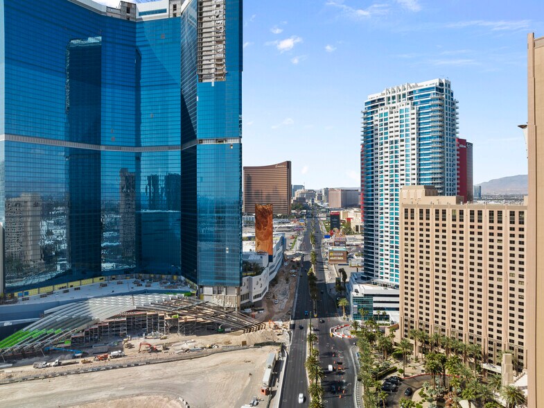 More Photos Of 2700 Las Vegas Blvd, Las Vegas Apartments For Sale