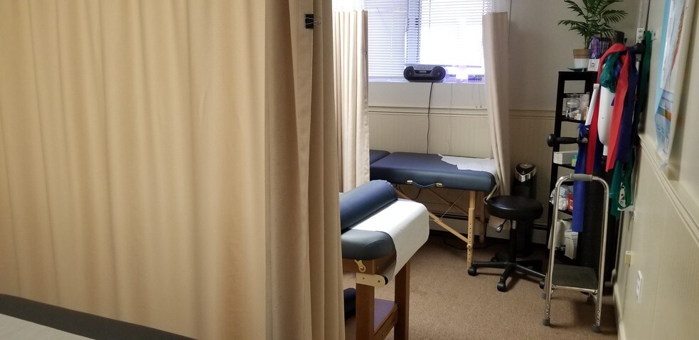 More Photos Of 16 Jefferson St, Hackensack Office Residential For Lease