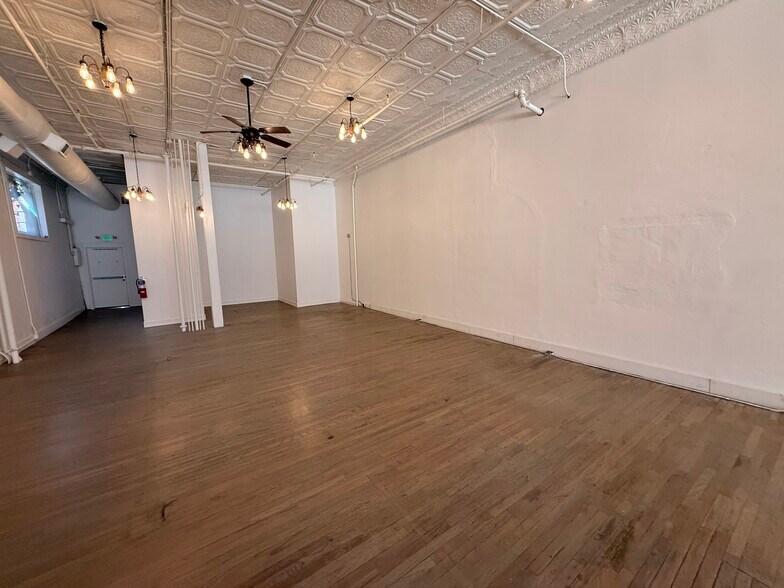 More Photos Of 137-141 E 4th St, Loveland Storefront Retail Residential For Lease