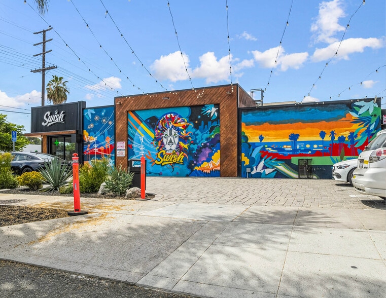More Photos Of 10701 Burbank Blvd, North Hollywood Storefront For Sale