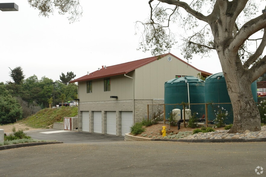 More Photos Of 1031 El Camino Real N, Salinas Auto Repair For Lease