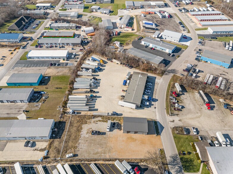 Primary Photo Of 4240 Lisa Dr, Tipp City Warehouse For Lease