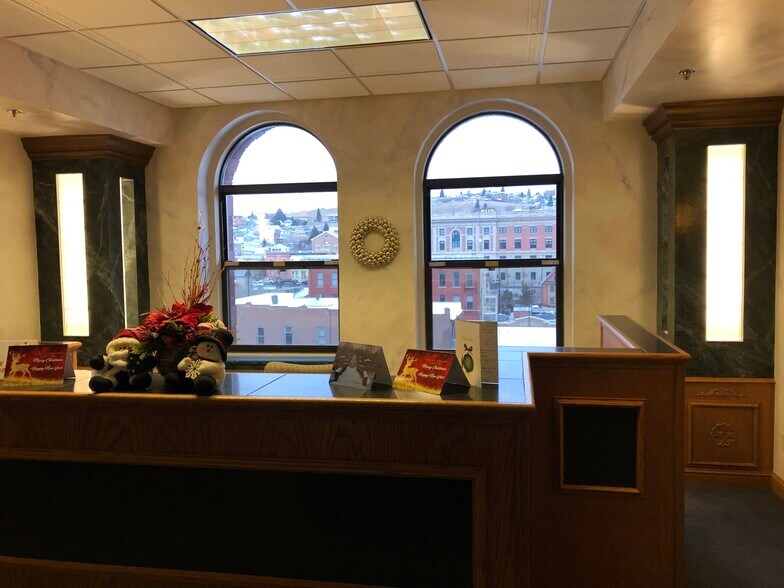 More Photos Of 130 N Main St, Butte Office For Sale