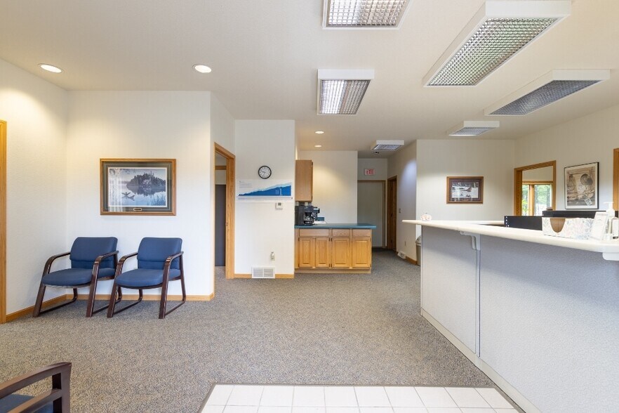 More Photos Of 226126 Hummingbird Rd, Wausau Medical For Sale