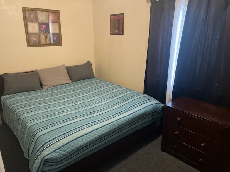 More Photos Of 4150 Solteros St, Las Vegas Multifamily For Sale