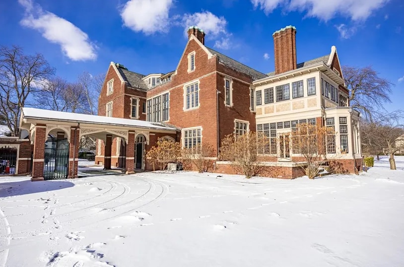 More Photos Of 935 East Ave, Rochester Office For Sale
