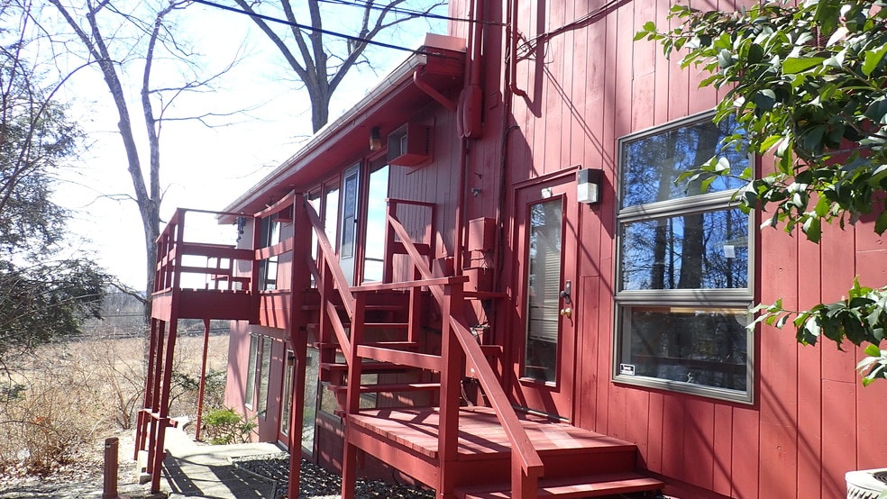 More Photos Of 3005 Brodhead Rd, Bethlehem Office For Sale