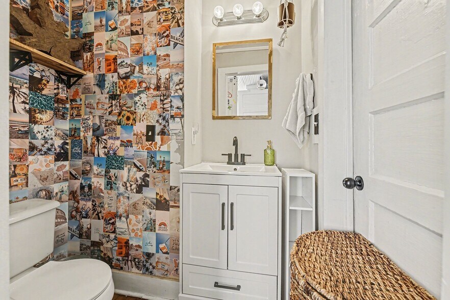 More Photos Of 81 Simons St, Charleston Apartments For Sale