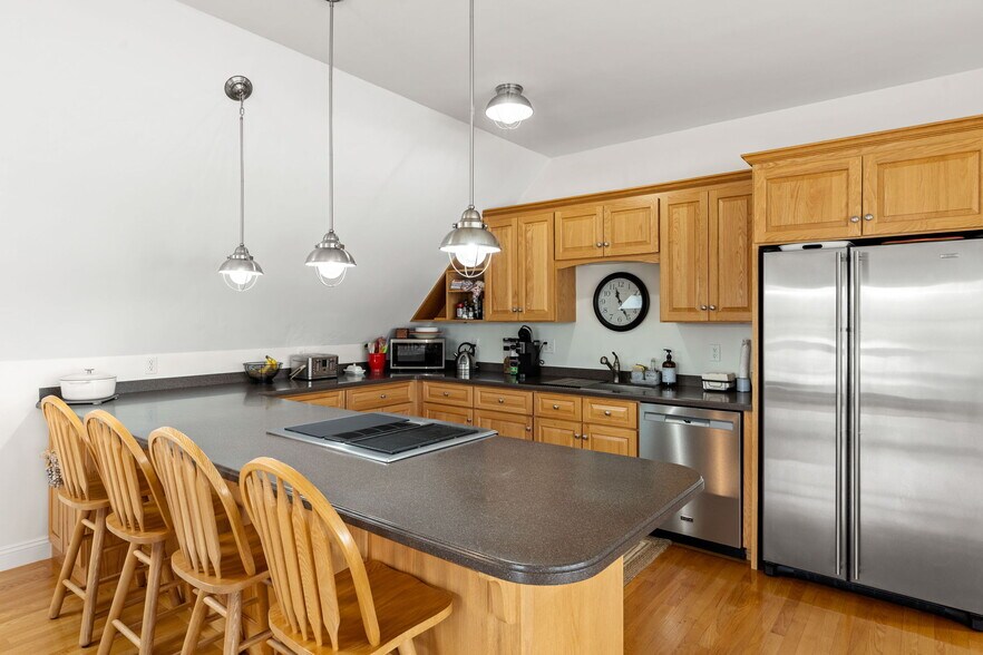 More Photos Of 112 Liberty St, Danvers Marina For Sale