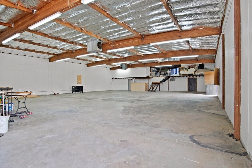 More Photos Of 609 S San Joaquin St, Stockton Warehouse For Sale