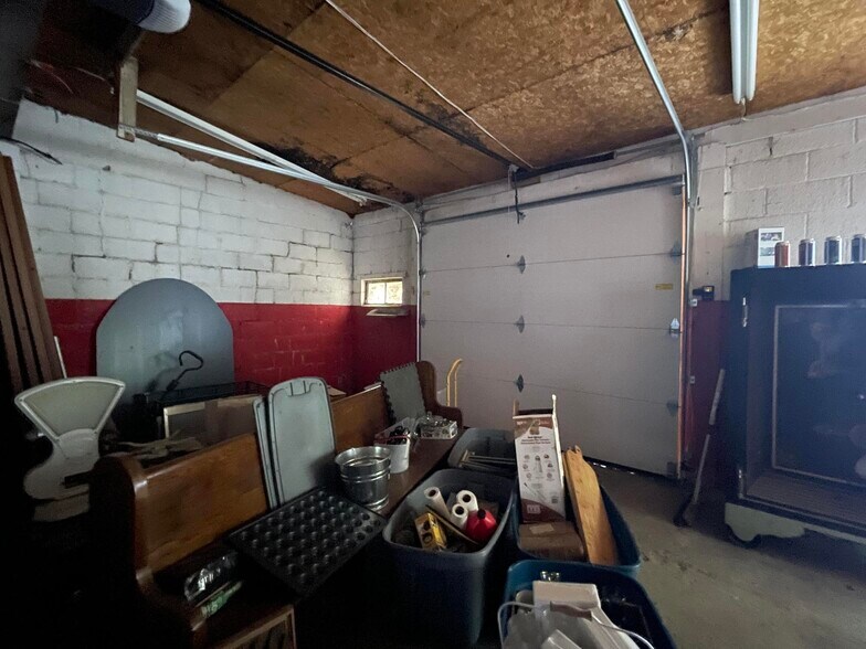 More Photos Of 99-101 Fraley st, Kane Flex For Sale