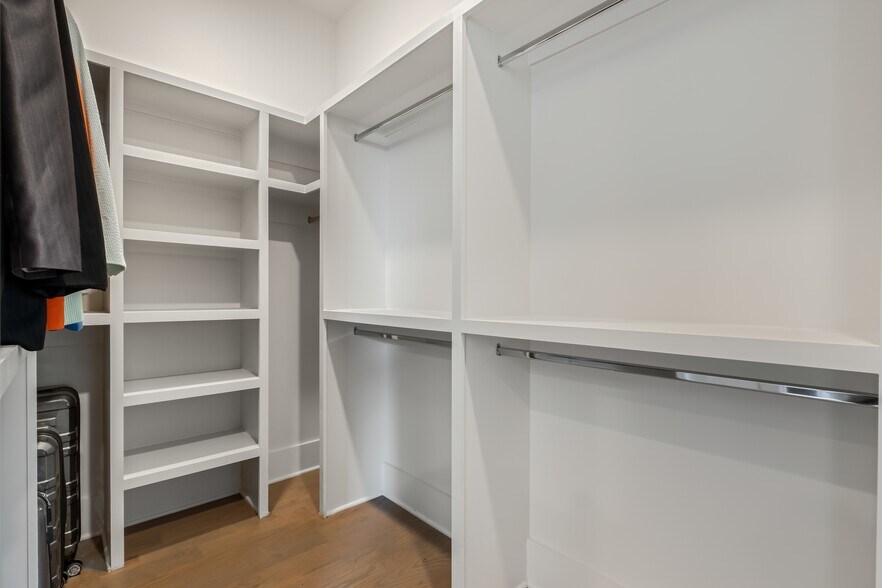 More Photos Of 2118 C-D Cliff dr, Nashville Apartments For Sale