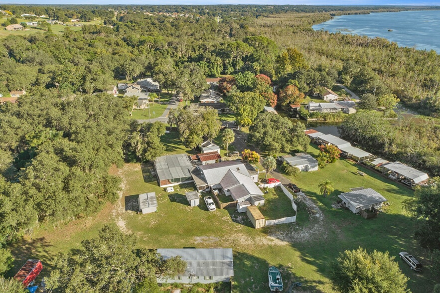 More Photos Of 5620 Bertsville Rd, Lady Lake Hotel For Sale