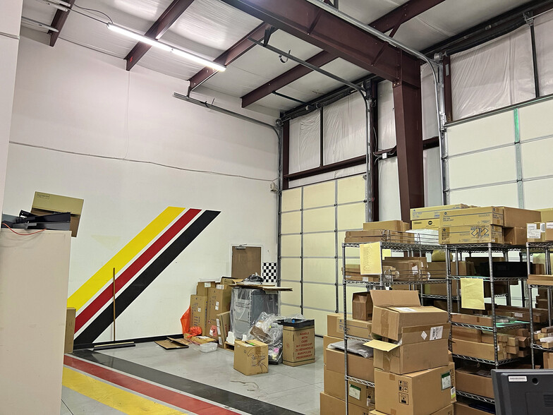 More Photos Of 2420 Midtown Pl NE, Albuquerque Warehouse For Sale