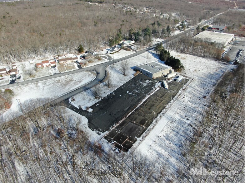 More Photos Of 178 Industrial Rd, Frackville Flex For Sale