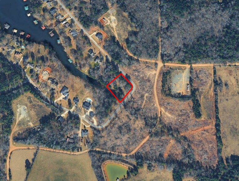 Primary Photo Of 17688 Fisherman's dr, Troup Land For Sale