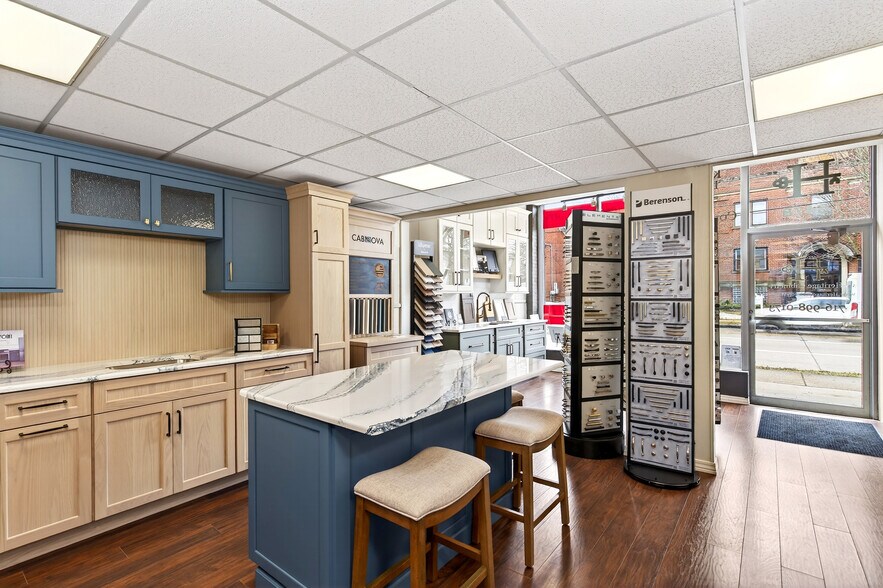 More Photos Of 5476-5478 Broadway St, Lancaster Storefront Retail Residential For Sale