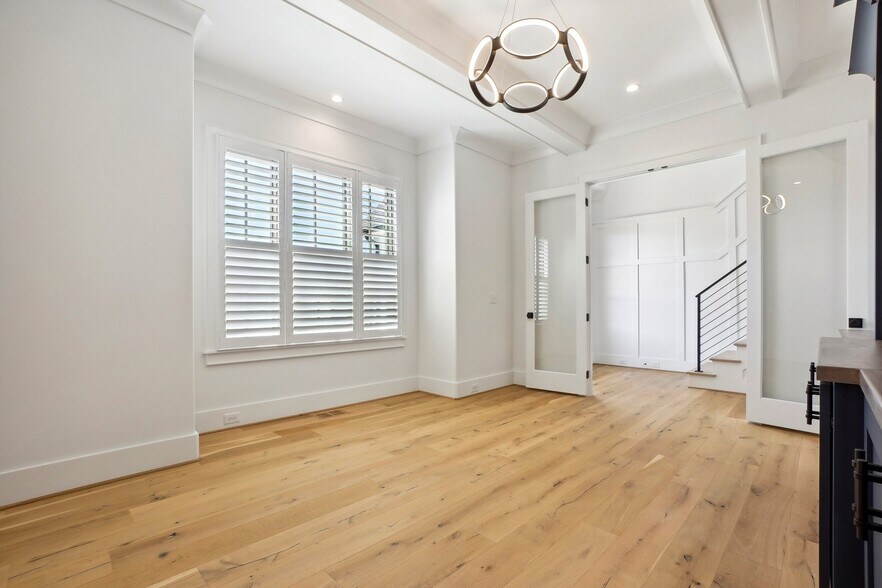 More Photos Of 396 Brookberry Farm Cir, Winston-Salem Specialty For Sale