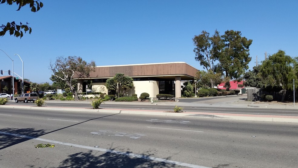 402 E Main St, Santa Maria, CA 93454 Retail For Lease