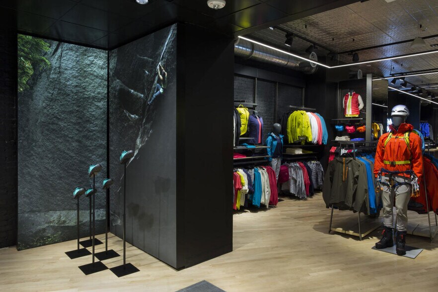 More Photos Of 169 Spring St, New York Apartments For Sale