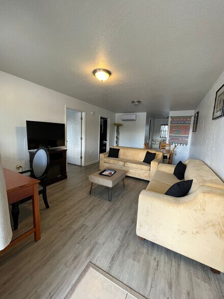 More Photos Of 14711 Gulf Blvd, Madeira Beach Hotel For Sale