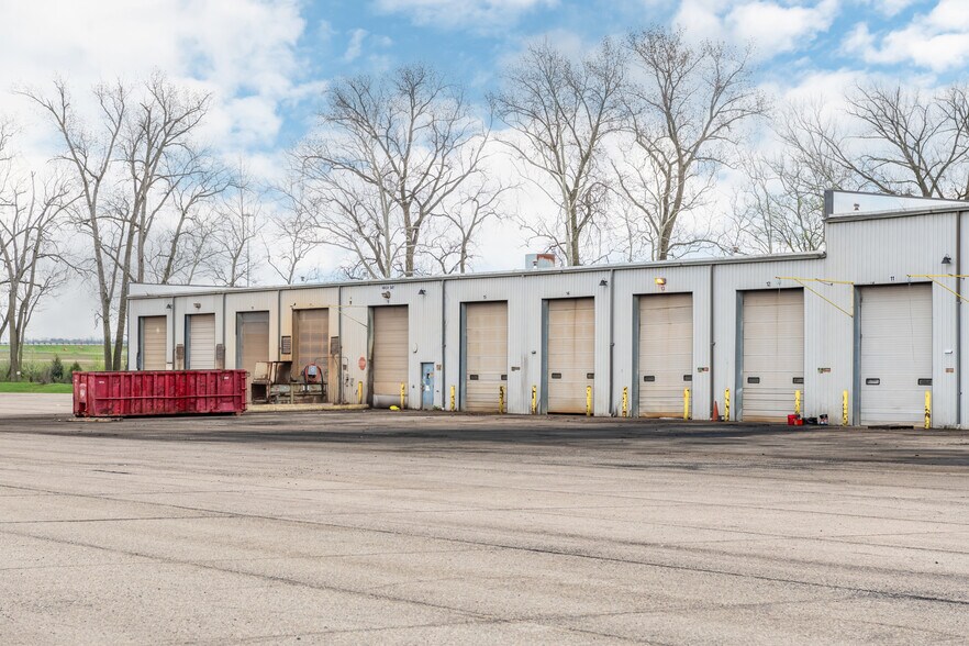 Primary Photo Of 106 Restoration Park Dr, Medway Service For Lease