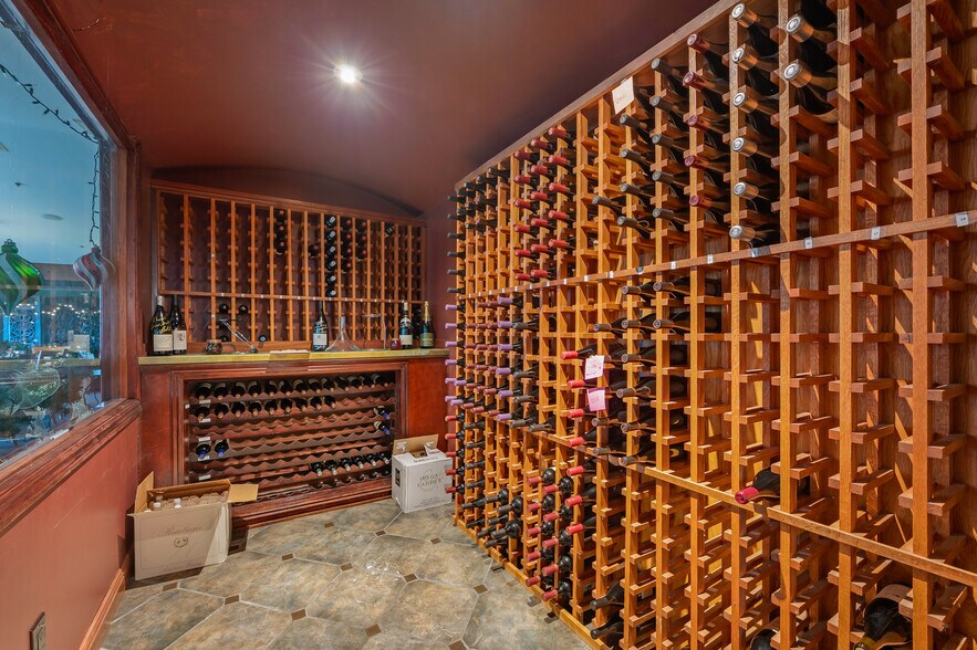 More Photos Of 8050 Bodega Ave, Sebastopol Restaurant For Sale