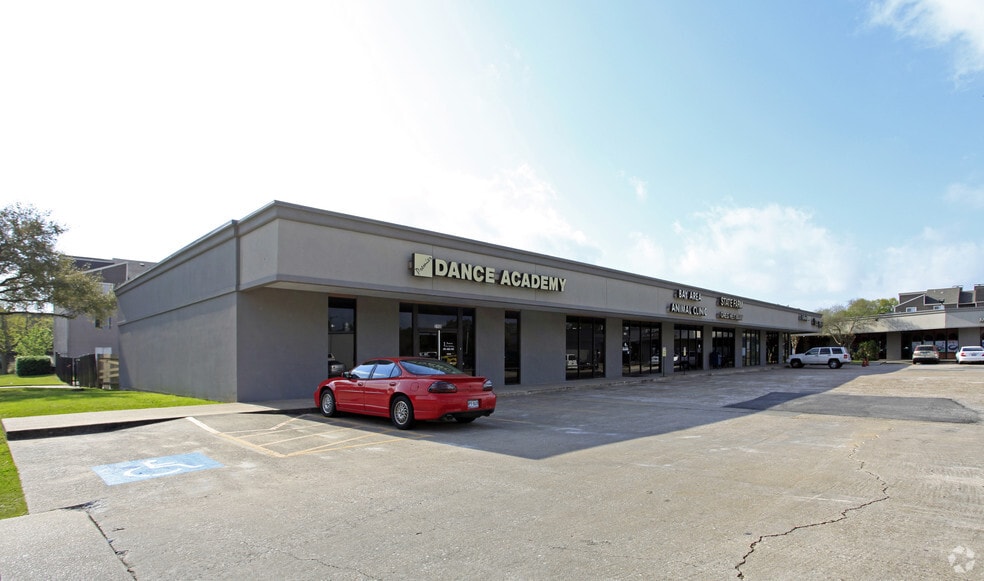 Primary Photo Of 2150 Bay Area Blvd, Houston Unknown For Lease