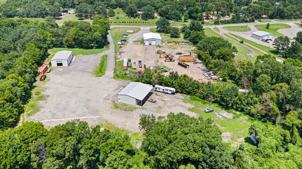 More Photos Of 8411 US Highway 64 W, Russellville Industrial For Sale
