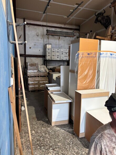 More Photos Of 3409 1st St S, Lamar Industrial For Sale