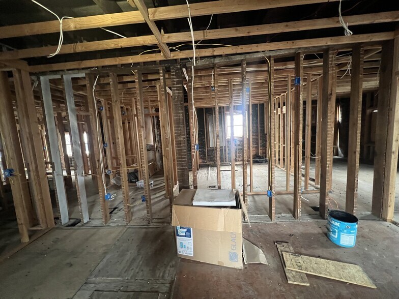 More Photos Of 1012 S 52nd St, Philadelphia Storefront Retail Residential For Sale