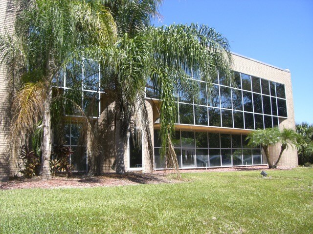 More Photos Of 1385 W State Road 434, Longwood Medical For Lease